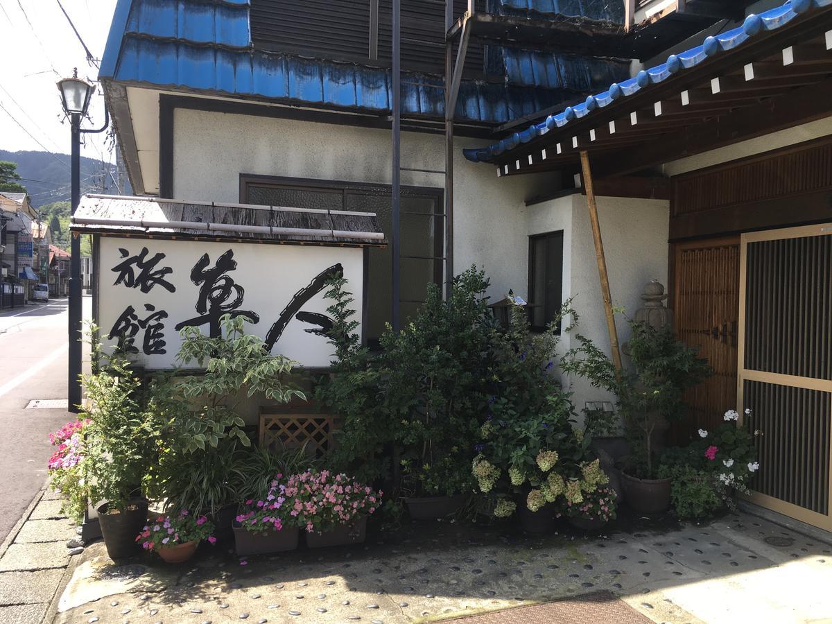 Ryokan Hayato Tsuruoka Exterior photo